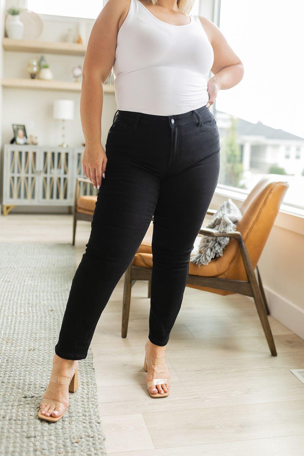 Edith Mid Rise Classic Slim Jeans in Black - AS6066-01 - Love it Curvy