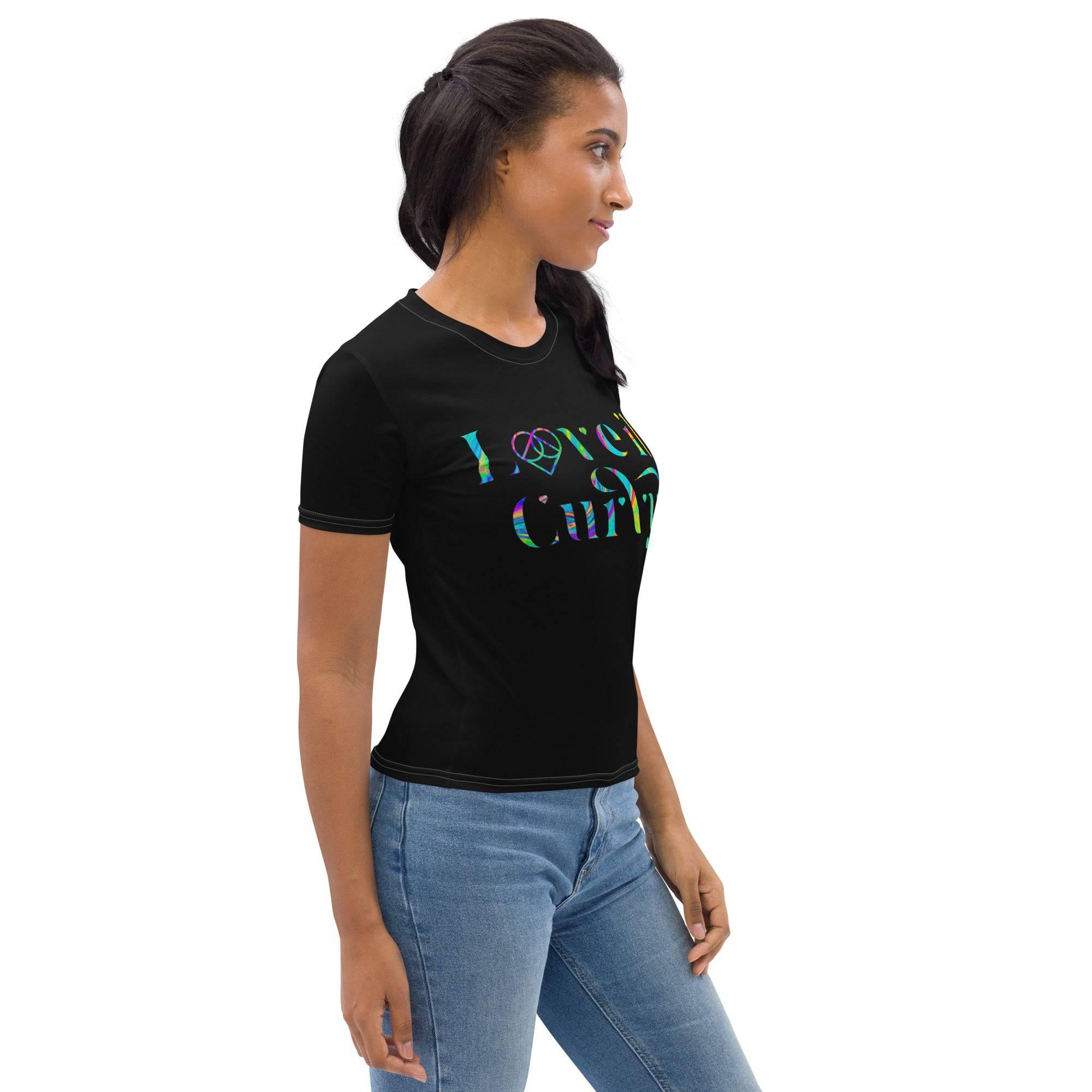 Love is Love it Women's T-shirt (Black) - 6069895_8887 - Love it Curvy