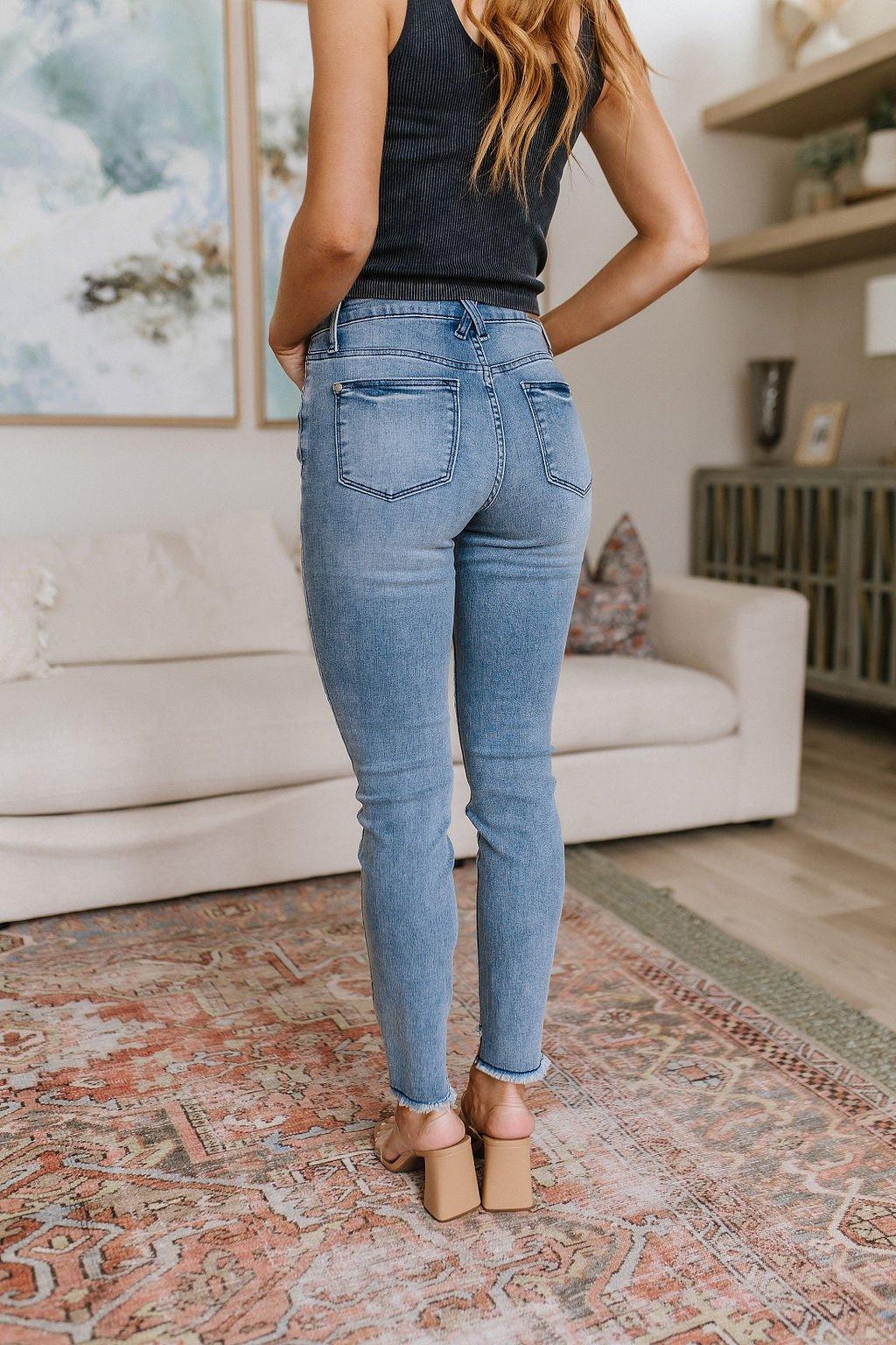 Mariah Mid Rise Cool Relaxed Jeans - AS5999-01 - Love it Curvy