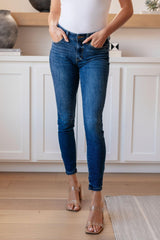 Maxine Mid-Rise Skinny Jeans - AS7269-01 - Love it Curvy