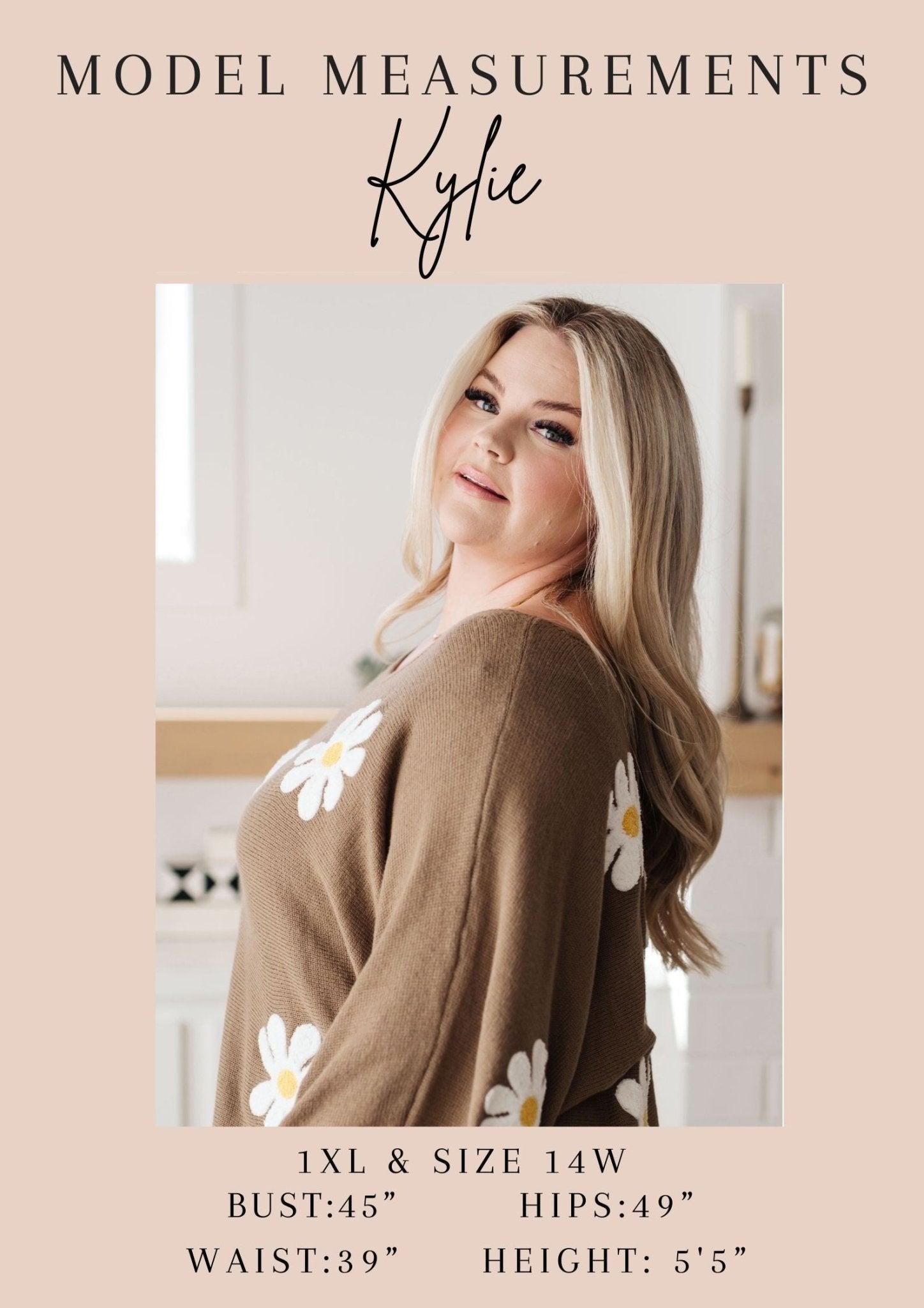 Mid Mod Floral Sweater - AS7530-01 - Love it Curvy