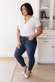 Mid-Rise Relaxed Fit Mineral Wash Jeans - AS3597-1 - Love it Curvy