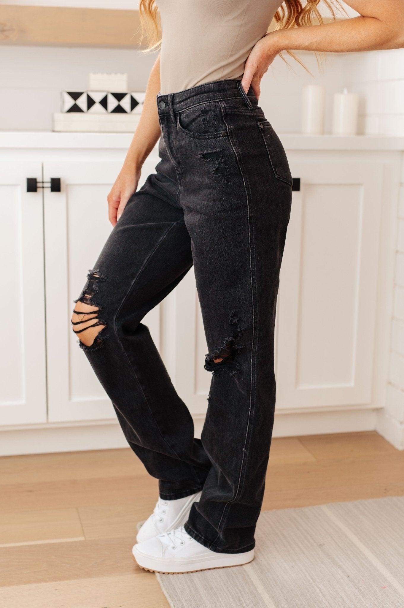 Susannah High Rise Rigid Magic 90's Distressed Straight Jeans in Black - AS7206-01 - Love it Curvy