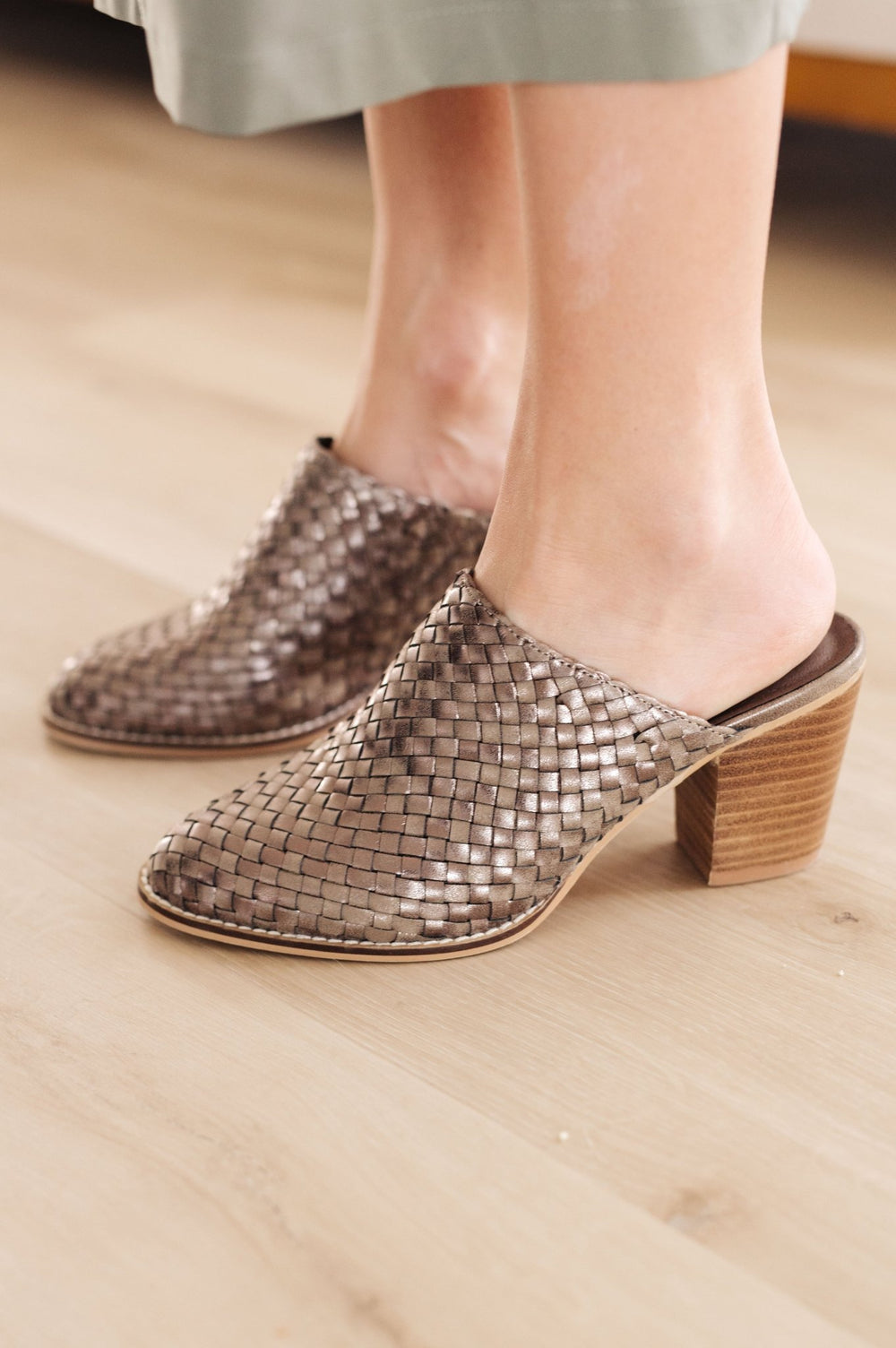 Walk With Me Woven Mules - AS6995-01 - Love it Curvy